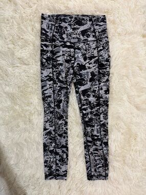 lululemon athletica Black and Gray Marble Print Leggings